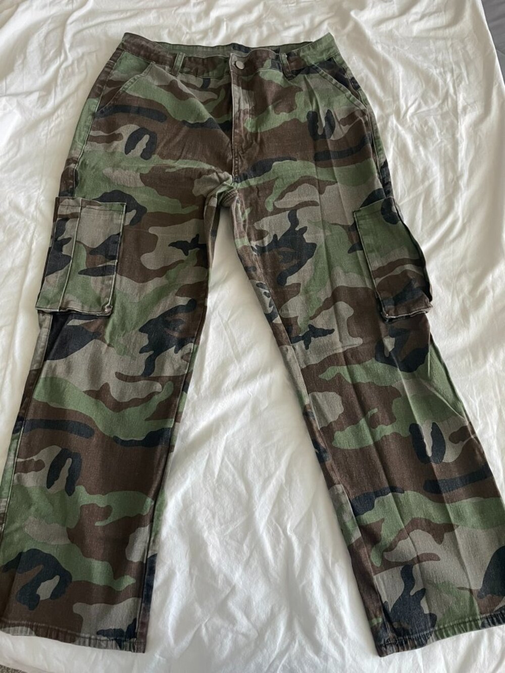 Camouflage Cargo Pants – Classic Woodland Camo